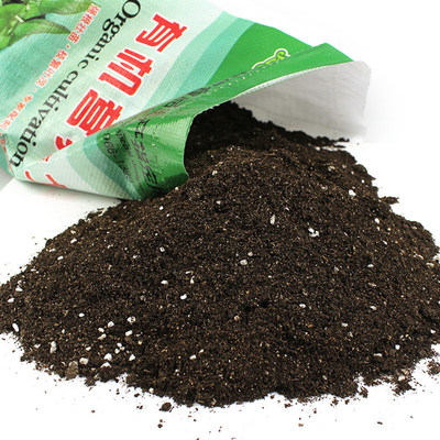 有機(jī)肥料的力量 30斤大包讓花盆里的世界更生機(jī)盎然